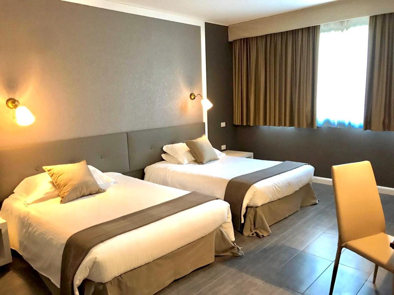 Blue Dream Hotel مونسيليسي المظهر الخارجي الصورة